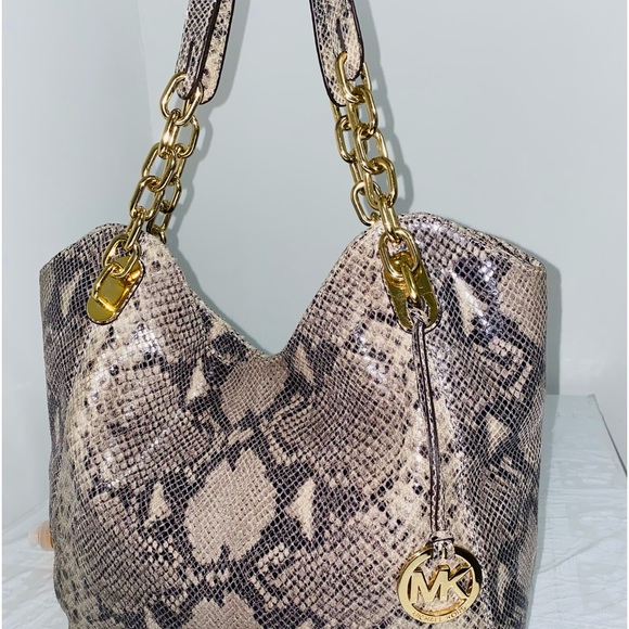 Michael Kors Handbags - AUTHENTIC MICHAEL KORS